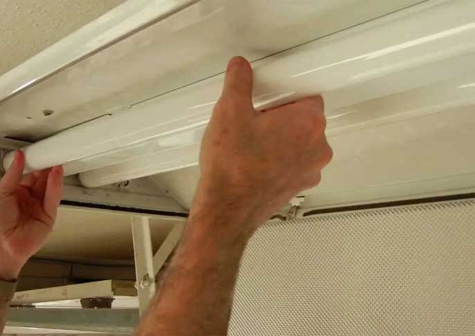 Tube Light Installation/Repair